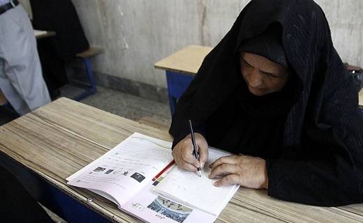 همت دولت سیزدهم برای کاهش بی سوادی