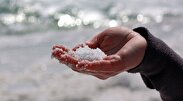 برداشت نمک از دریاچه مهارلو ممنوع است/خطر سرطان زایی نمک دریا