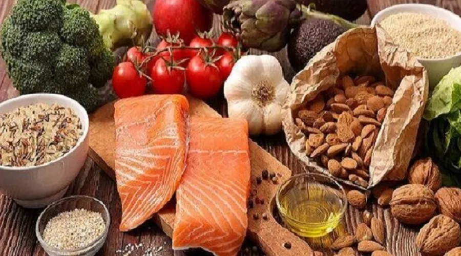 کدام رژیم غذایی احتمال ابتلا به کووید ۱۹ را کاهش می‌دهد؟