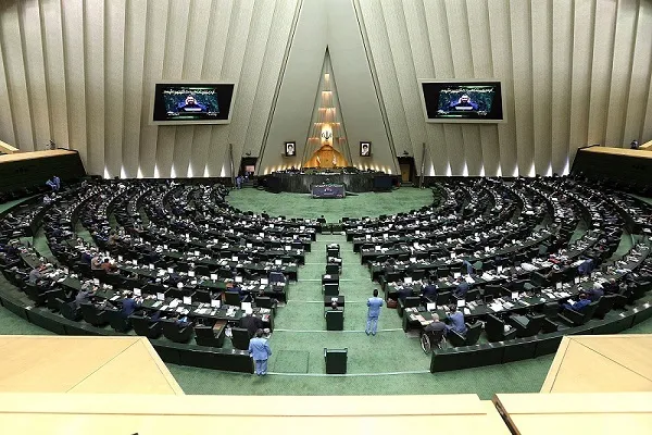 اعلام وصول دو سوال از وزیر بهداشت و درمان