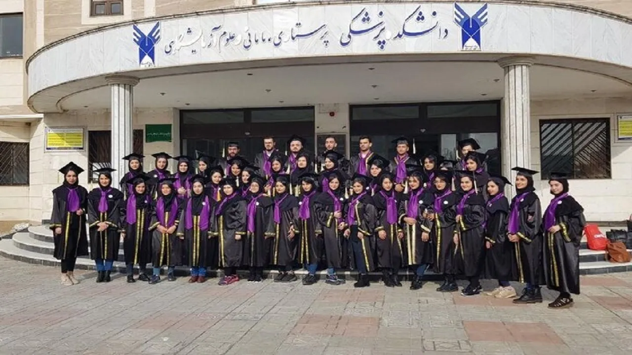 جزئیات پذیرش دانشجوی پرستاری در دانشگاه آزاد؛ کنکوری‌ها استقبال کردند