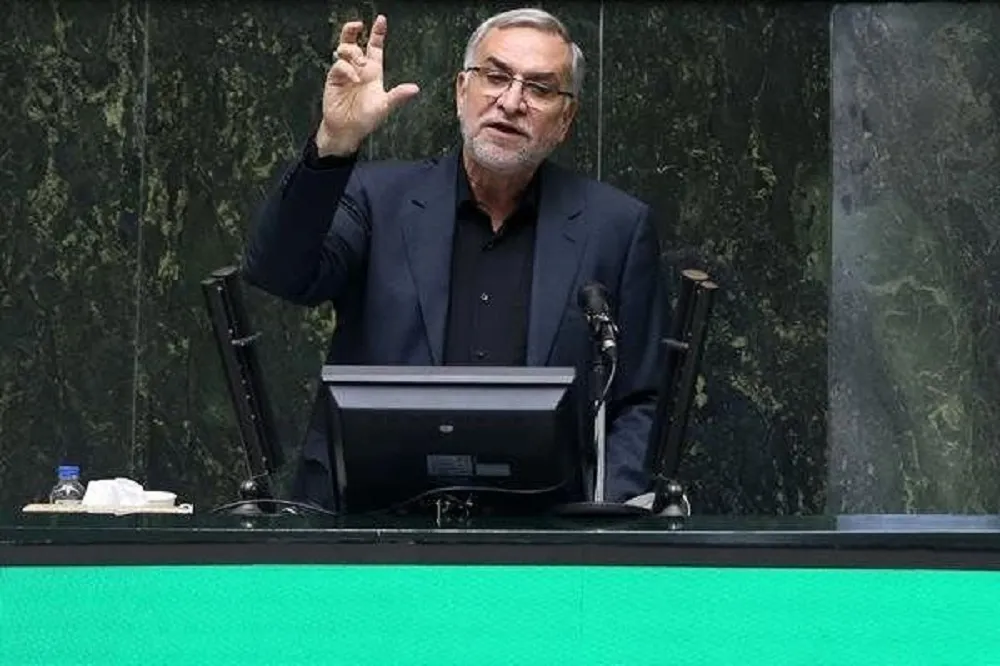 اختصاص ارز ترجیحی به دارو، عامل قاچاق، شکست تولید و رونق بازار سیاه است