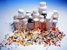 اصرار والدین به پزشکان برای تجویز آنتی بیوتیک به کودک/ آنفولانزا میکروبی نیست؛ آنتی بیوتیک لازم ندارد