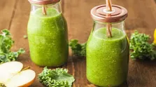 عوارض خطرناکی که آب خوردن زیاد دارد