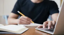 مهلت تغییر محل آزمون دانشجویان پیام نور تمدید شد