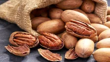 رژیم غذایی برای کنترل آکنه هورمونی: چه بخوریم و چه نخوریم؟