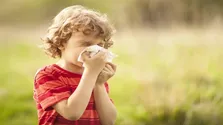 چگونه میکروب‌ها خواب ما را کنترل می‌کنند؟