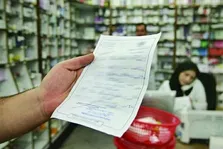 صادرات دارو به ایران تحریم است/ جزو ۲۰ کشور تولید دارو هستیم