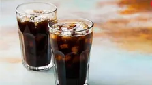 نوشیدنی‌ که دندان سالم برای‌تان نمی‌گذارد
