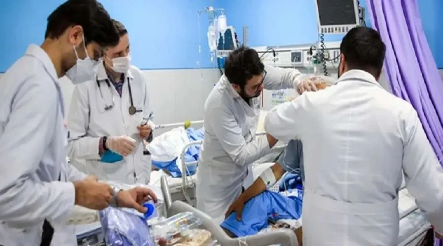 حقوق دستیاران پزشکی بورسیه تعیین شد/ نحوه پذیرش دستیار پزشکی خارجی