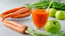 آب هویج را با این گیاه ترکیب کنید خاصیتش چند برابر می‌شود