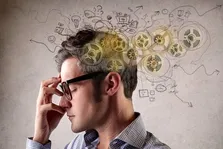 ذخیره دارو در کشور به ۶۰ درصد رسید/ تولید ۵ برابری آنتی بیوتیک ها