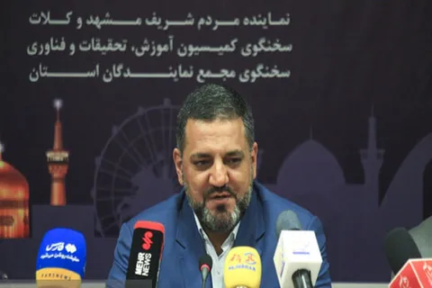 طرح مجلس برای پاسخگو کردن و نظارت ۲ وزارتخانه بر دانشگاه آزاد