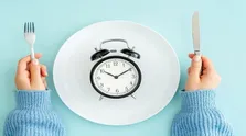 دیر شام نخورید تا سالم بمانید
