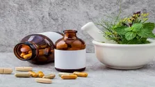 تشدید نظارت بر تبلیغات پزشکی در فضای مجازی/گزارش تخلفات به سازمان نظام پزشکی