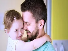 شیر مادر از ابتلا به آسم جلوگیری می‌کند