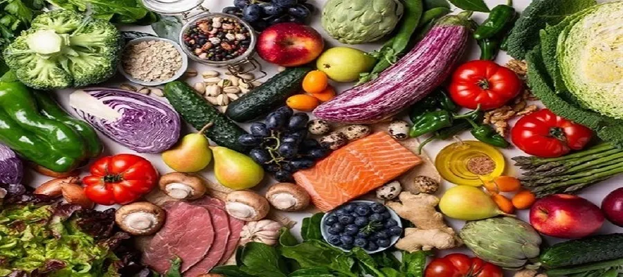 غذاها چگونه بر سلامت قلب تاثیر می‌گذارند؟