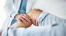 دخالت غیرمتخصص‌ها در گفتار درمانی