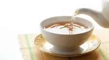 از فواید این نوع چای بیشتر بدانید / پیشگیری از سرطان‌ها و کاهش چربی خون