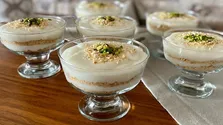رژیم غذایی برای کنترل آکنه هورمونی: چه بخوریم و چه نخوریم؟
