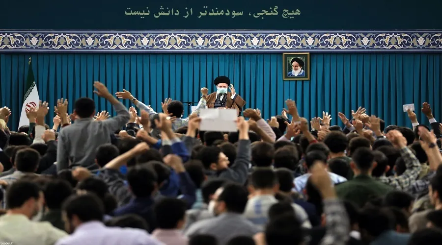 فرصت ثبت‌نام دانشجویان برای حضور در دیدار رمضانی با رهبر انقلاب