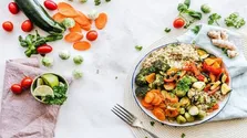 دوغ؛ بهترین نوشیدنی برای فصل گرما