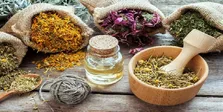 ضرورت حمایت از پژوهش های طب ایرانی