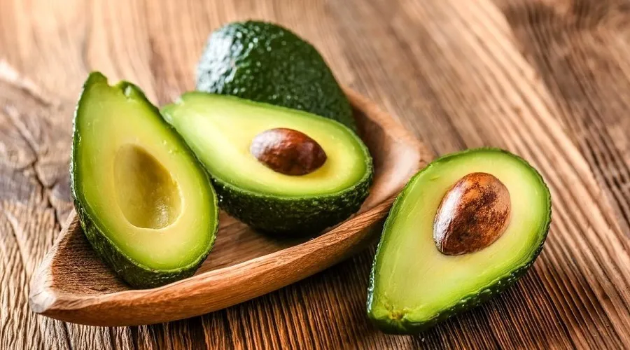مصرف آووکادو به کنترل قندخونِ دیابتی‌ها کمک می کند