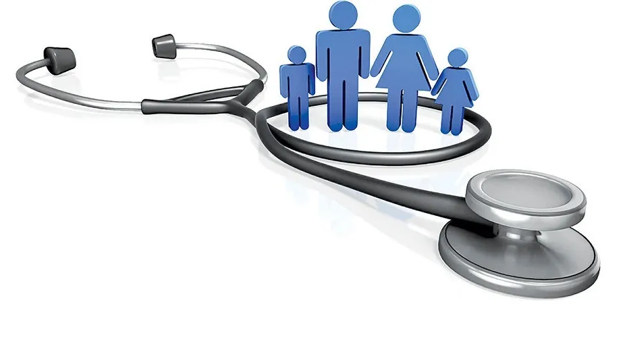 چالش بیمه های تکمیلی با جامعه پزشکی/ حوزه درمان زیان ده است