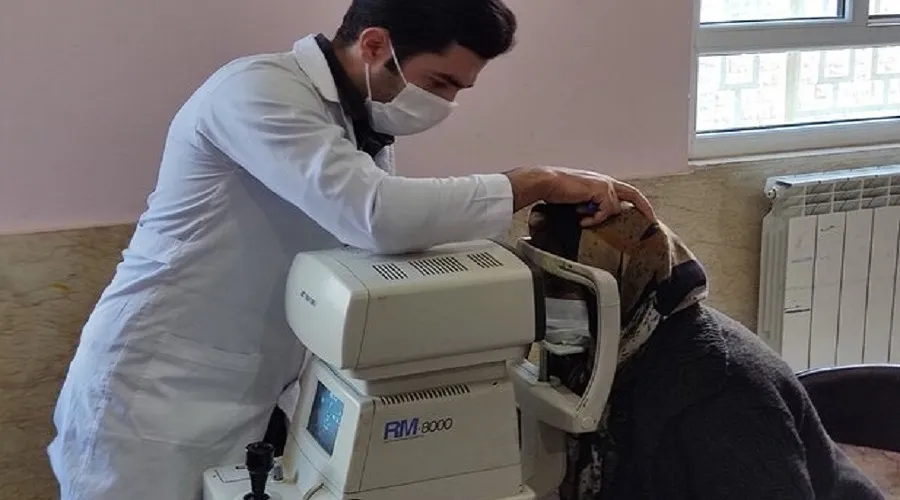 چالش چشم پزشکان با بیمه ها/ مهاجرت جامعه پزشکی چگونه معکوس می شود