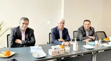 محاصره شدن حوزه بهداشت و درمان با مشکلات عدیده