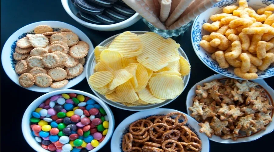این خوراکی‌های خوشمزه سرطان و زوال عقل می‌آورد!