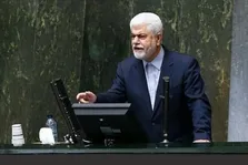روح‌الامینی: باید از مردم عذرخواهی کنیم که یک شربت ساده سرماخوردگی در دسترس نیست