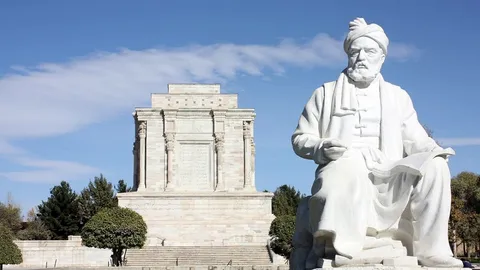 پزشکی در آیینهٔ شاهنامه: هنر درمان در گذرگاه خرد و اخلاق