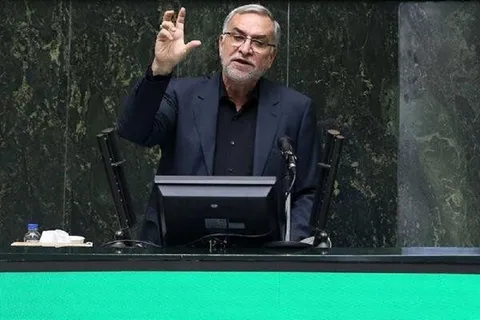 اختصاص ارز ترجیحی به دارو، عامل قاچاق، شکست تولید و رونق بازار سیاه است
