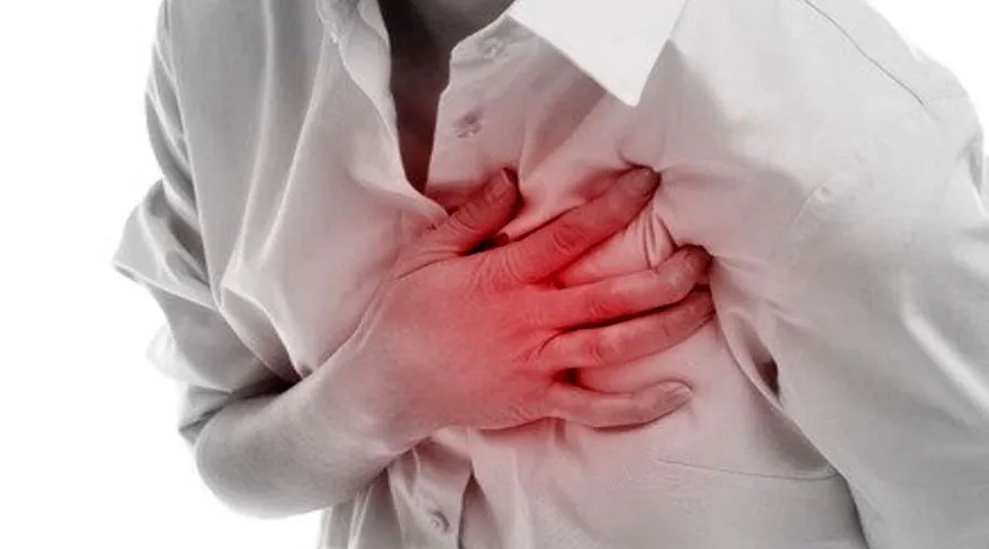 افسردگی و اضطراب ریسک حمله قلبی را افزایش می دهد