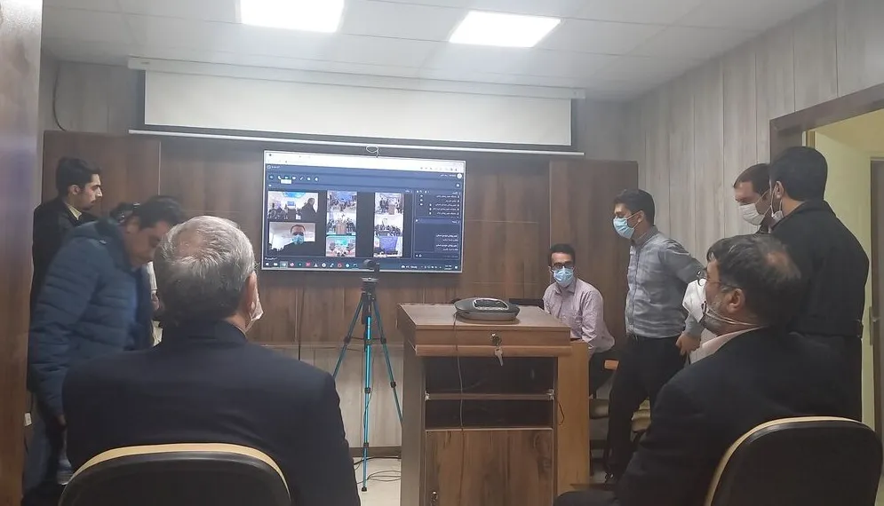 وزیر بهداشت ۷۳ طرح بهداشتی و درمانی کشور را به طور همزمان از مشهد افتتاح کرد
