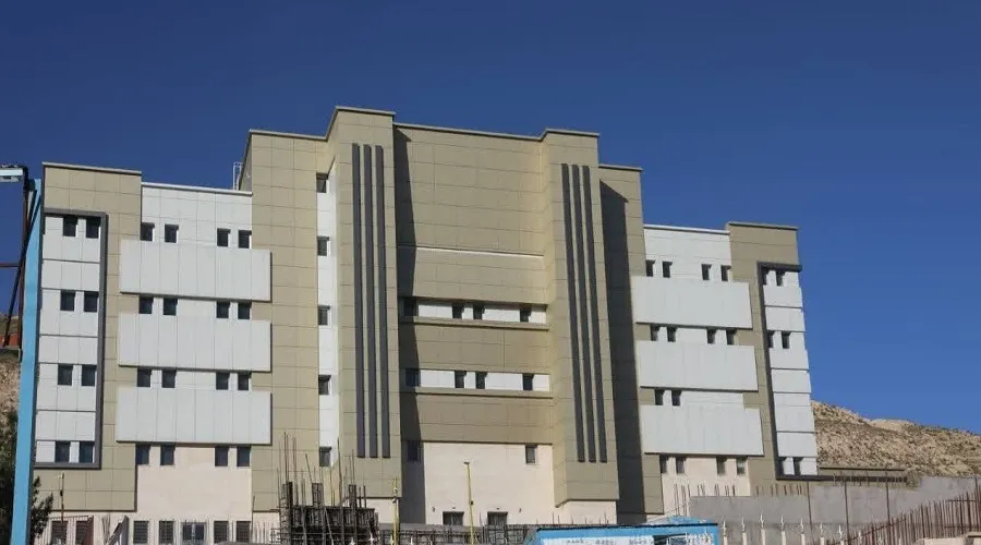 تکمیل بیمارستان ملکشاهی ۵۰۰ میلیارد ریال نیاز دارد
