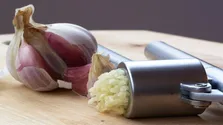  آیا رژیم غذایی بر آلرژی فصلی تأثیر می گذارد؟