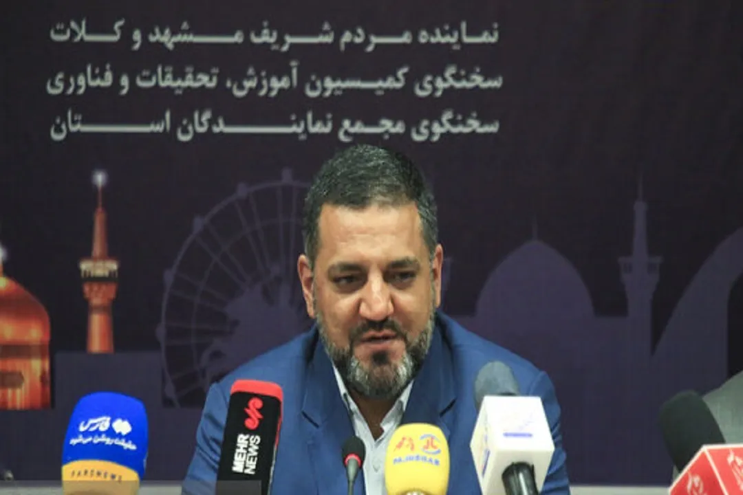 طرح مجلس برای پاسخگو کردن و نظارت ۲ وزارتخانه بر دانشگاه آزاد