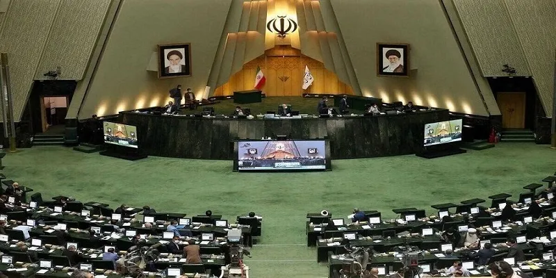 مخالفت مجلس با پذیرش دانشجو در رشته‌های علوم پزشکی با مشارکت بخش خصوصی