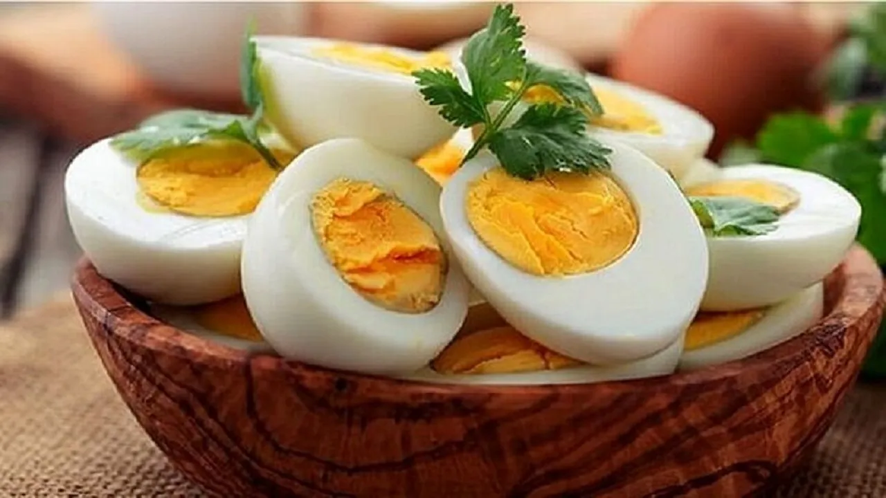 ایا مصرف زرده تخم مرغ برای بیماران قلبی خطرناک است؟