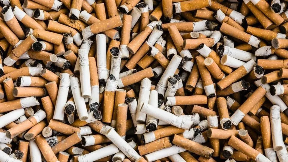 آسیب‌های نسلی سیگار کشیدن زنان