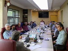 اطلاعاتی از ۲.۵ میلیون جمعیت فاقد بیمه نداریم
