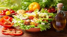 آیا مکمل بیوتین در جلوگیری از ریزش مو موثر است؟