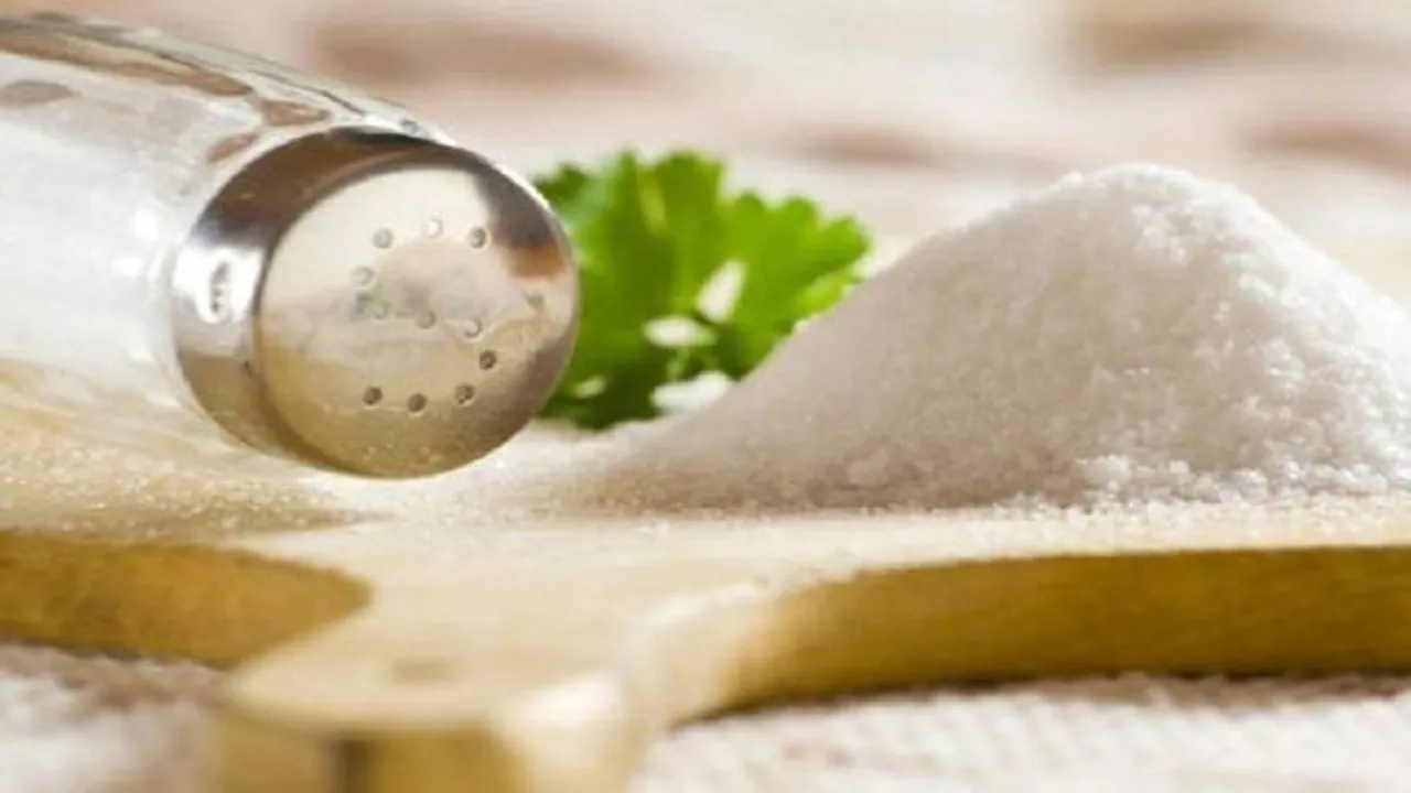 رژیم کم نمک هم خالی از خطر نیست