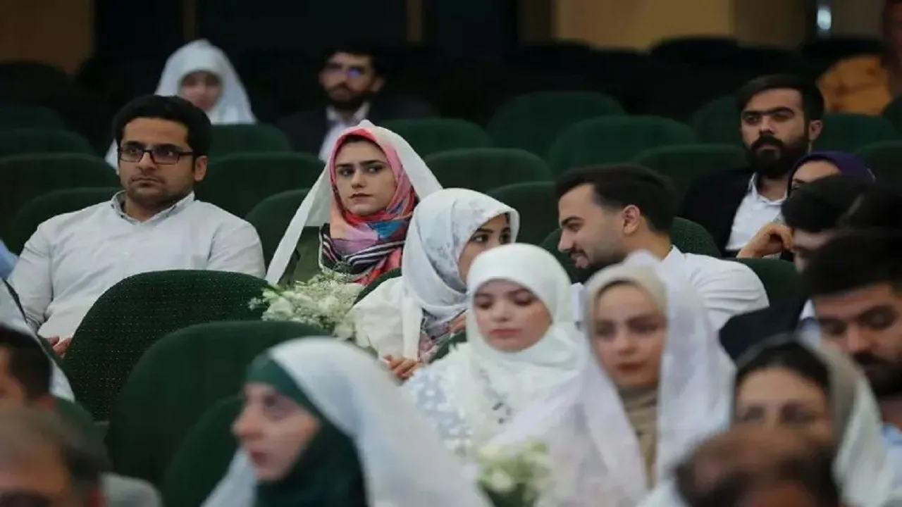 ثبت ۱۵۲ ازدواج دانشجویی در سامانه «همرسان»
