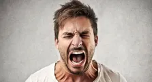 علل بروز بیماری پارکینسون در بدن انسان چیست؟