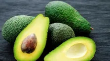 نشانه شبانه کمبود ویتامین ب ۱۲ چیست؟