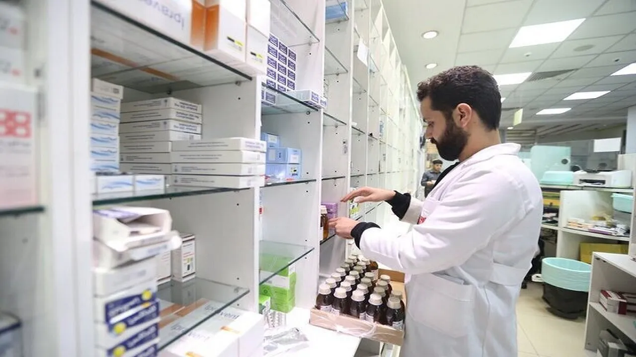 رئیس جمهور از وقوع بحران دارویی جلوگیری کند